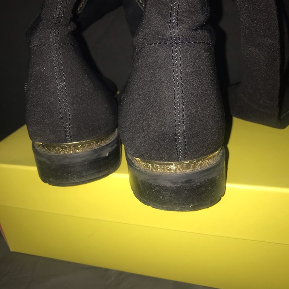 Issac mizrahi black boots - Picture 2 of 3